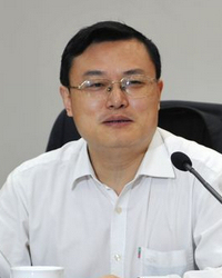 张荣任山东大学校长(图\/简历)